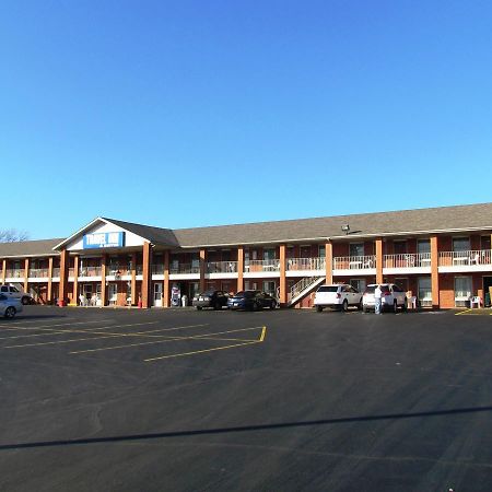 Travel Inn&Suites Frankfort Extérieur photo