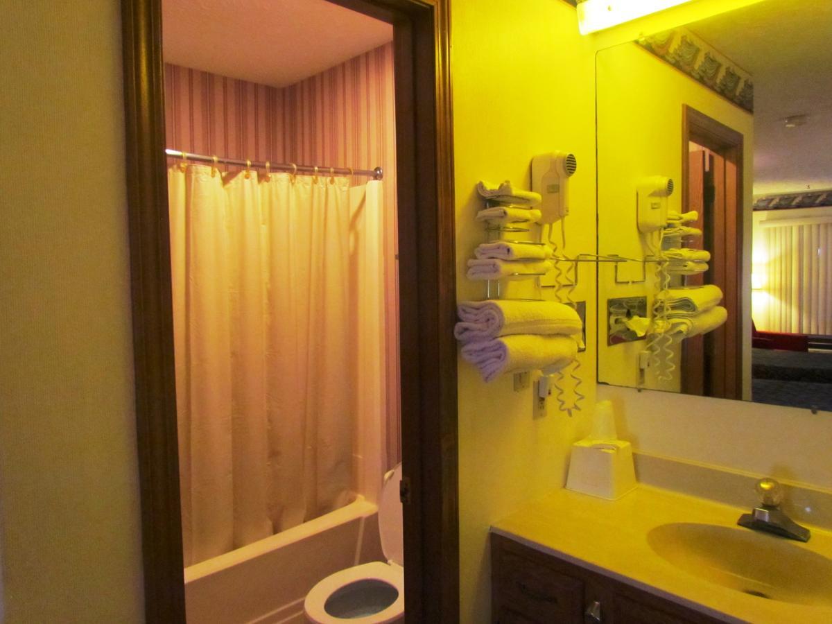 Travel Inn&Suites Frankfort Extérieur photo