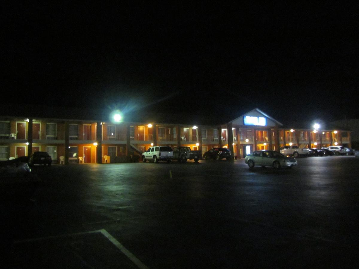 Travel Inn&Suites Frankfort Extérieur photo