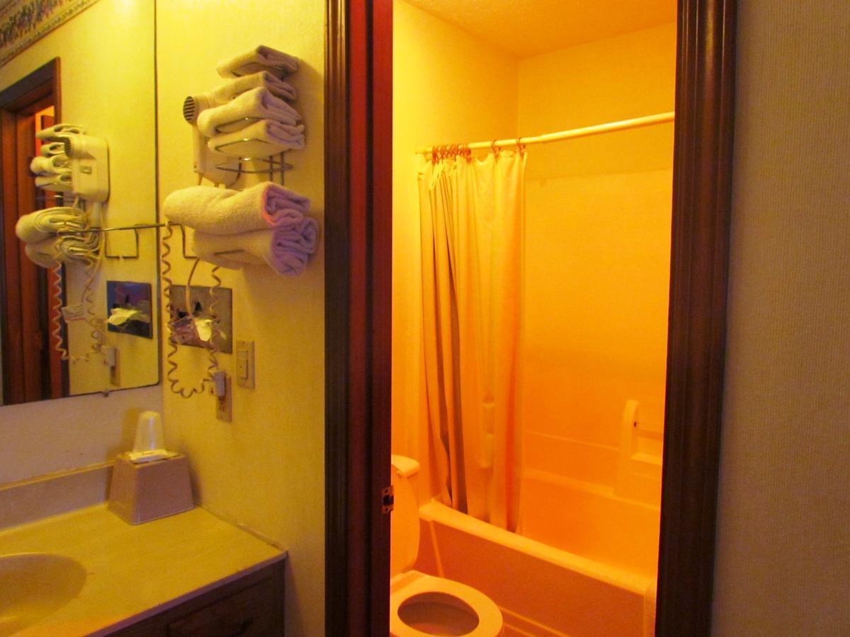 Travel Inn&Suites Frankfort Extérieur photo